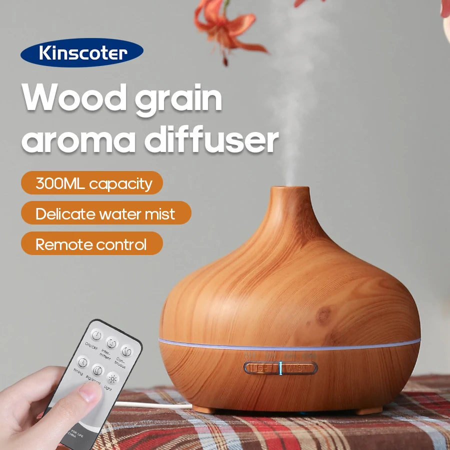 Wood grain aroma diffuser releasing cool mist