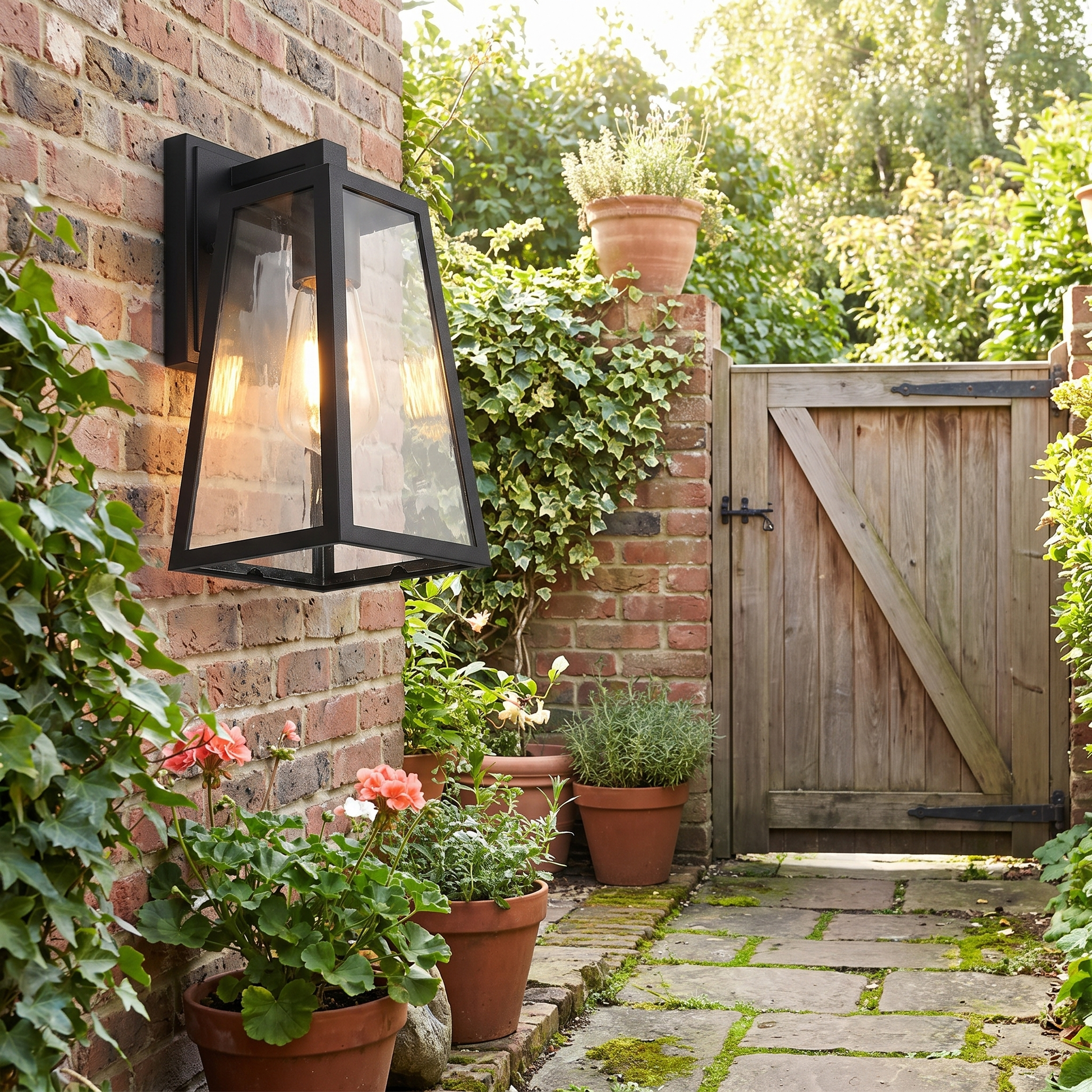 Verona Outdoor Wall Lamp European Modern Lantern