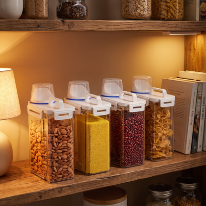 2.5L Airtight Grain Container with Measuring Cup
